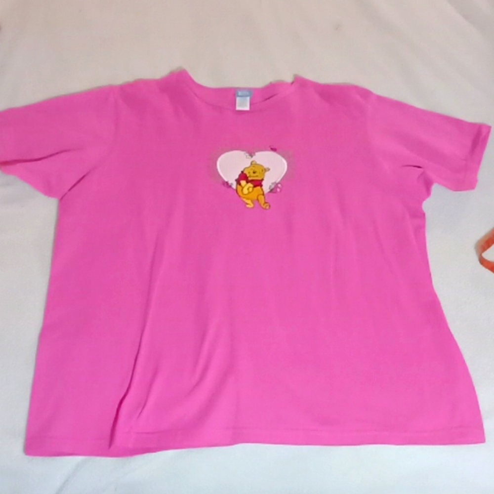 Disney's Winnie The Pooh Pink LG. Short Sleeve T-SHIRT Great Condition